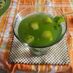 A picture of Green coconut refresher.
