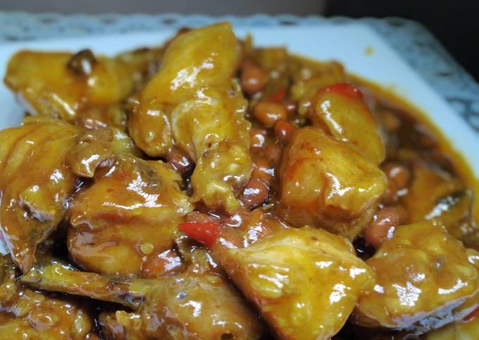 Ternyata begini loh! Bagaimana cara memasak Ayam pedas manis kacang tanah  spesial