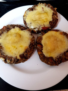 A picture of My Haggis, Salsa Beef & Smoked Chedder Cheese Burgers. 😍.