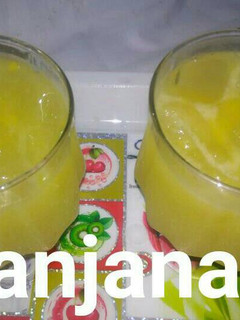 A picture of Lichi and mango mocktail.