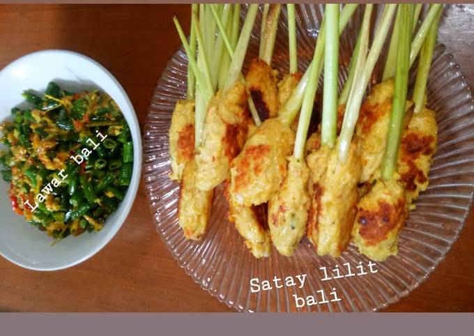 Satay lilit bali and lawar bali