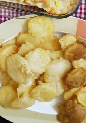 A picture of Potato tempuras.