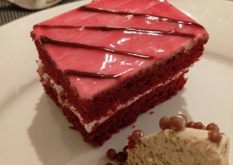 How to Prepare Ultimate Red velvet cakes