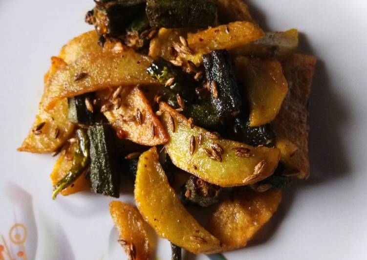 Easiest Way to Make Any-night-of-the-week Spicy Fried Potato Okra