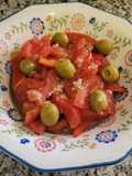 Ensalada de pimientos asados y picadillo de tomate murciano