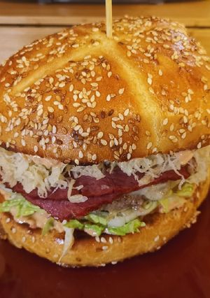 Une photo de Reuben Burger