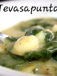 Una foto de Ñoquis a la crema de espinacas 🥬🧀🥬