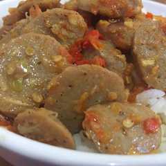 A picture of Nasi Bakso sambal domba ala Kafe kekinian.