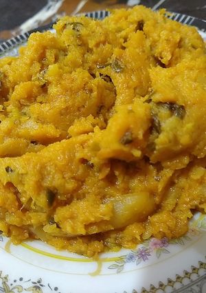 A picture of Shaljam ki bhujya.