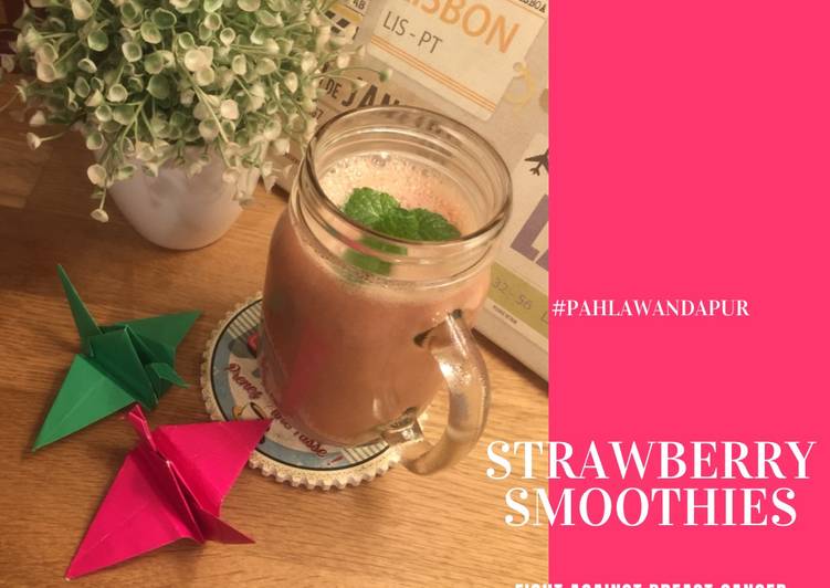 Cara meramu Strawberry smoothies  yang Enak