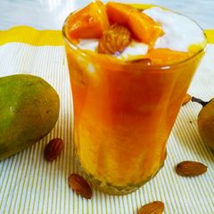 A picture of Mango malai lassi.