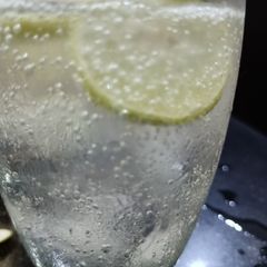 A picture of Lemon 🍋 refreshing drink🍷.