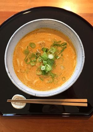 A picture of Creamy Curry Udon Noodle クリーミーカレーうどん.