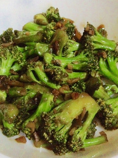 A picture of Ginger Garlic Broccoli Stirfry - Chinese Style.