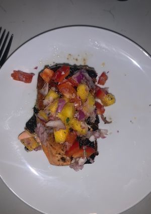 A picture of Mango Glazed Salmon.