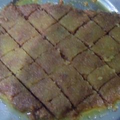 A picture of Suji Besan Burfi.