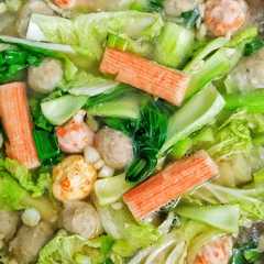 Sup bakso campur রেসিপির প্রধান ছবি