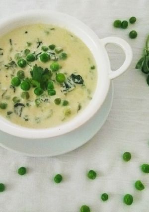 A picture of Methi Malai Matar.