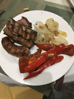 Una foto de Ensalada caliente para acompañar el asado