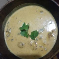 Mushroom soup A picture of Mushroom soup.