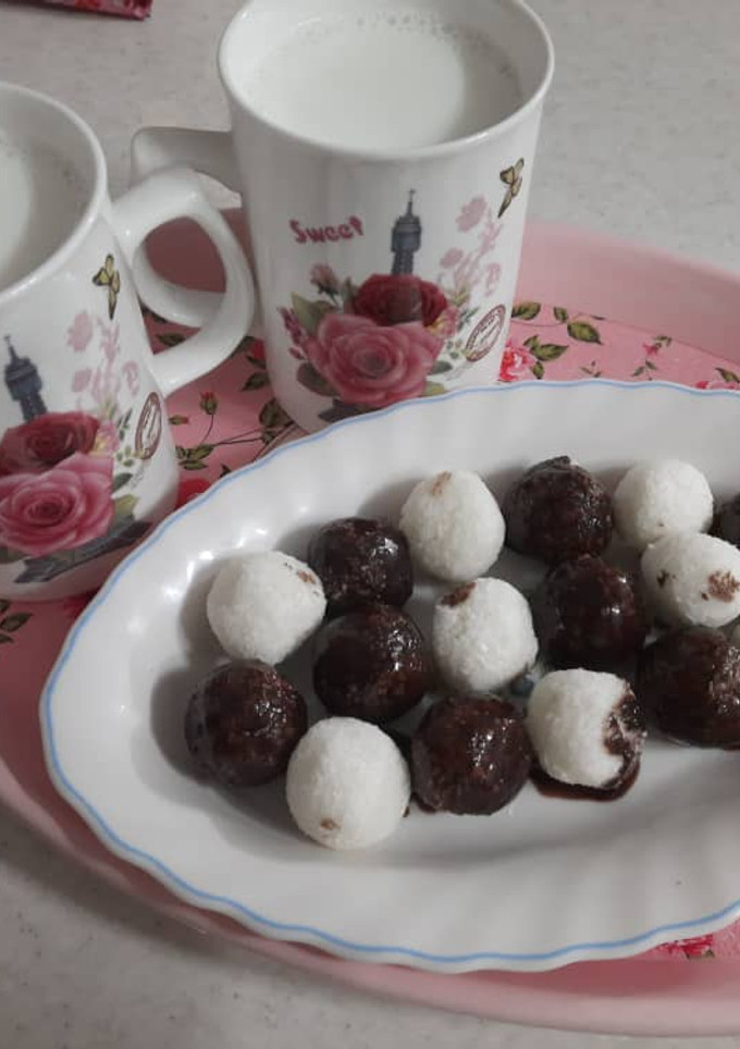 عکسی از دستور شیرینی نارگیلی🍥