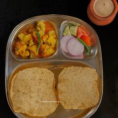 A picture of Bedmi Poori.