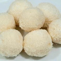 A picture of Coconut truffles.