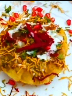 Raj kachori રેસીપી મુખ્ય ફોટો