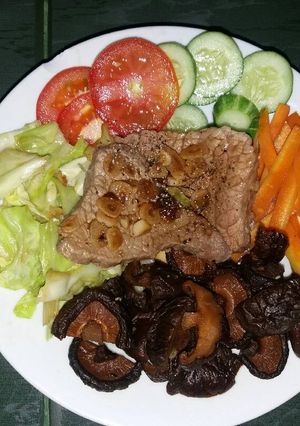 Hình của món Beefsteak rau củ.