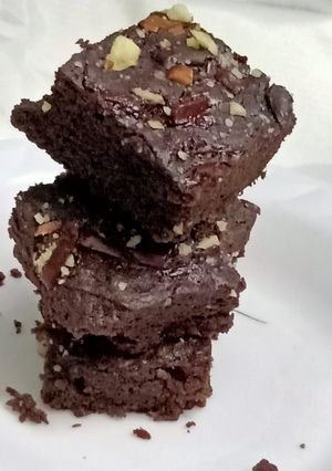 A picture of Almond Brownie.