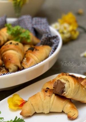 A picture of Nutella stuffed croissants.