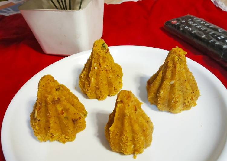 Besan modak