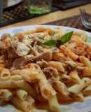 Pasta arrabiata con pollo