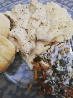 A picture of Crock pot smothered chicken.