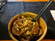 A picture of broccoli beef roast