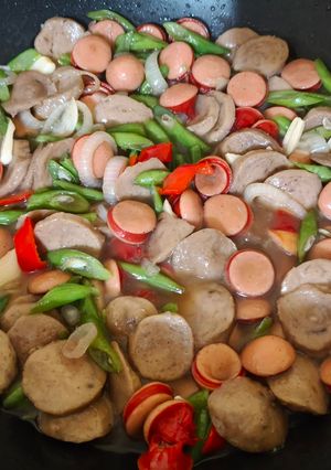 Foto resep Tumis Buncis Bakso Sosis