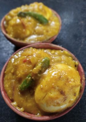 কাজি এগ তরর্কা ডাল(Kagzi Egg Tadka Daal Recipe in Bengali) রেসিপির প্রধান ছবি