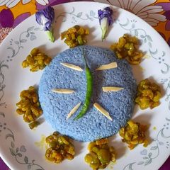 A picture of Butterfly Pea Flower Samak Rice.