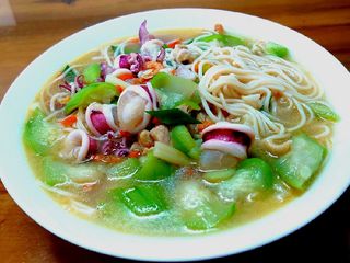 小卷絲瓜麵線（創意料理）