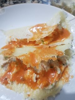 Una foto de Keto cheese chicken tacos