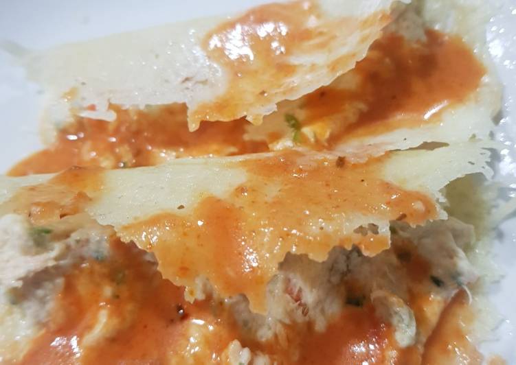 Keto cheese chicken tacos