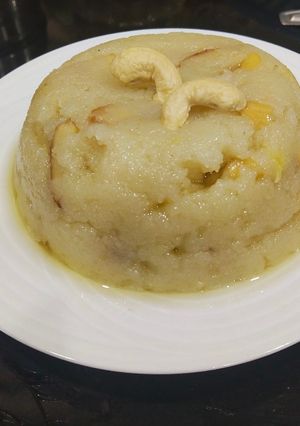 A picture of Suji Halwa (Prasad).