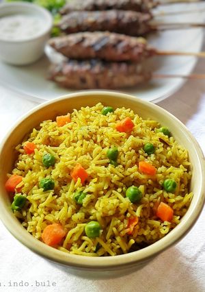A picture of Mediterranean Rice (rice cooker).