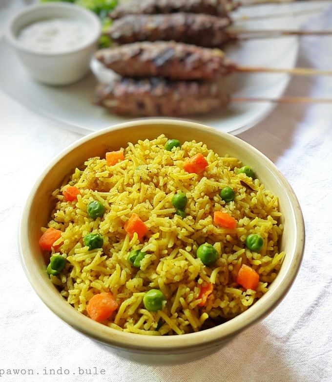 A picture of Mediterranean Rice (rice cooker).