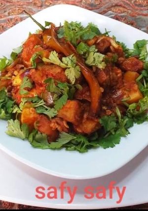 A picture of Eggplant with Chicken Livers and Gizzards.