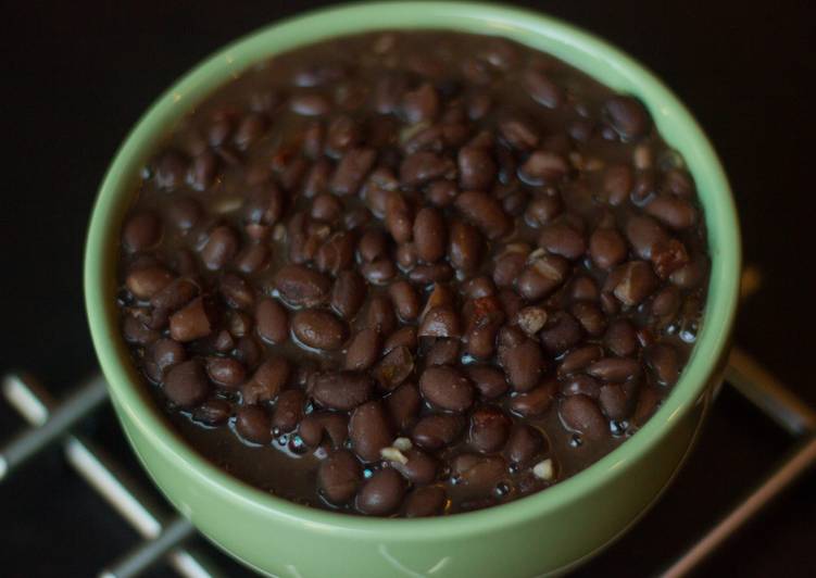 How to Prepare Homemade Black Beans