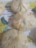 Momos