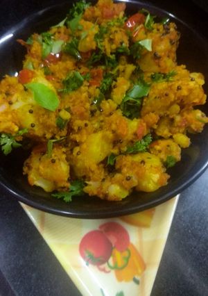 A picture of Jhatpat aloo.