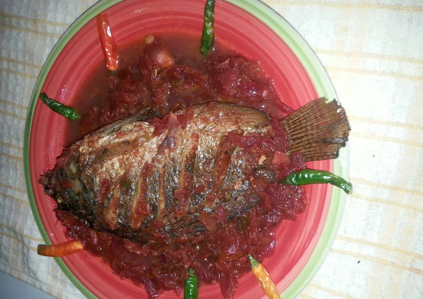 Fish in Beetroot sauce# author Marathon #