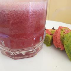 The Ultimate Berry Juice/Smoothie A picture of The Ultimate Berry Juice/Smoothie.